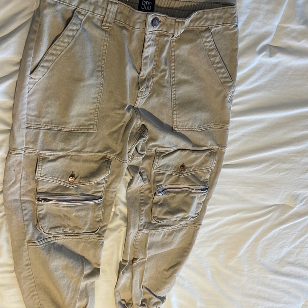khaki joggers